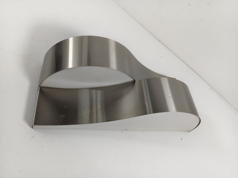 aplique pared inox metacrilato e14 14x32.5x14 3u